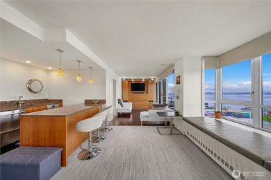 Continental Place unit 802, Seattle, WA 98121 - photo 6