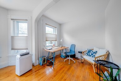 128 Magazine St unit 1, Cambridge, MA 02139 - photo 2