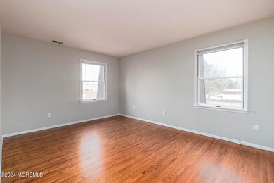 31 Ginger Ct unit 36, Eatontown, NJ 07724 - photo 3