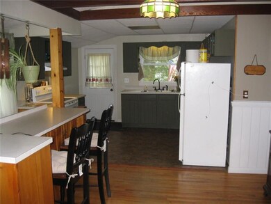 Kitchen & Dining Room