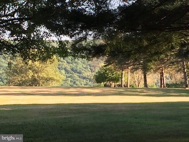 23 Rolling Meadows Rd, Ashland, PA 17921 - photo 2