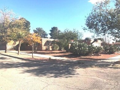 16018 Homestead Dr, El Paso, TX 79928 - photo 3