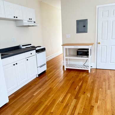 86 Ellery St unit 5B, Cambridge, MA 02138 - photo 5