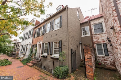 1564 33rd St NW, Washington, DC 20007 - photo 2