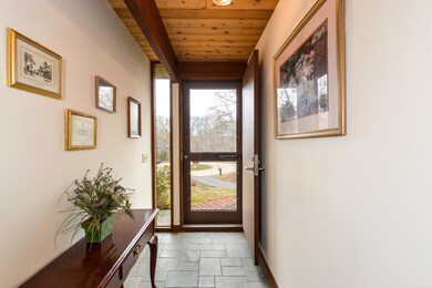 8 Eldred Cir, Falmouth, MA 02540 - photo 5