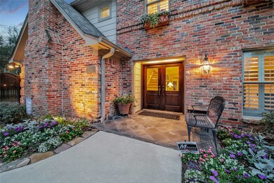 219 Yorkchester Dr, Houston, TX 77079 - photo 3