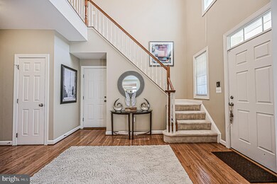 26124 Talamore Dr, Chantilly, VA 20152 - photo 3