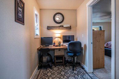 2295 SW Forked Horn Butte Rd, Redmond, OR 97756 - photo 7