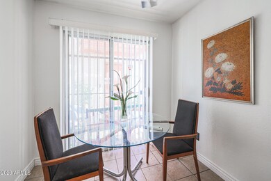 Breakfast Room