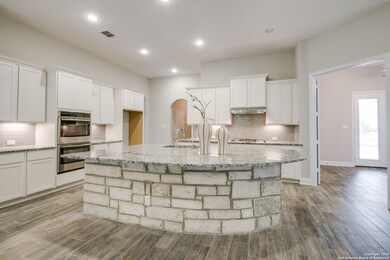 4110 Yapha, San Antonio, TX 78261 - photo 5