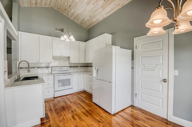 10656 Bobbie Ln, Royal Palm Beach, FL 33411 - photo 7