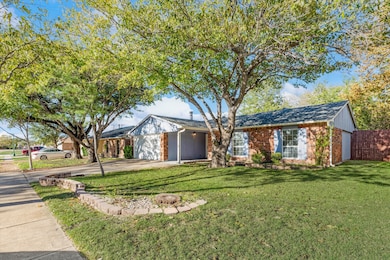 5209 Strickland Ave, The Colony, TX 75056 - photo 2