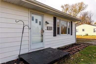 4189 Brush College Rd, Floyds Knobs, IN 47119 - photo 3