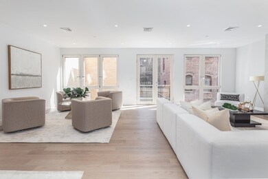 289 Tappan St, Brookline, MA 02445 - photo 3