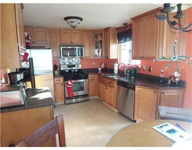 59 Carrs Ln, Warwick, RI 02886 - photo 3