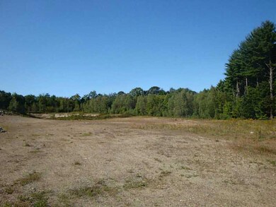 140 Mckenney Rd, Saco, ME 04072 - photo 3