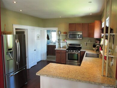 24 King Ave, Albany, NY 12206 - photo 2