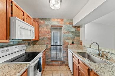 3500 Tangle Brush Dr unit 74, the Woodlands, TX 77381 - photo 6