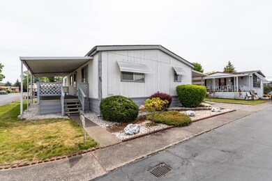 301 Freeman Rd unit 89, Central Point, OR 97502 - photo 2