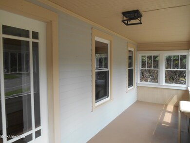 397 Elm St, Pittsfield, MA 01201 - photo 5