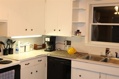 4 Plymouth Ave, Nashua, NH 03064 - photo 6