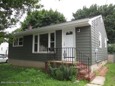 27 Perry St, Keyport, NJ 07735 - photo 2