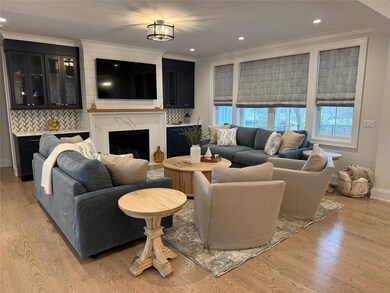 910 Glenn Rd, Southold, NY 11971 - photo 4