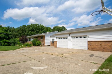 1050 N Patterson Rd, Wayland, MI 49348 - photo 4