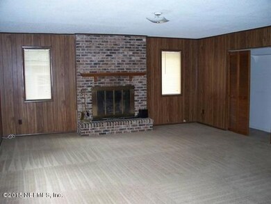 5805 Buckley Dr, Jacksonville, FL 32244 - photo 2