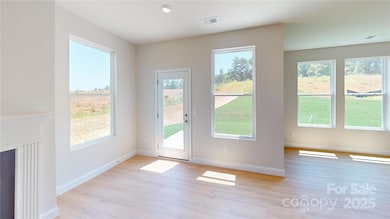 612 Banter Ln unit 32, Cramerton, NC 28032 - photo 7