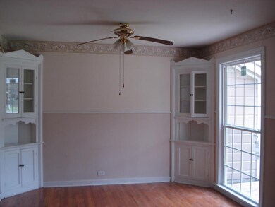 3210 10th St, Bay City, TX 77414 - photo 3