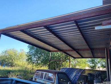 295 Ranch Rd 6086d Rd, Laredo, TX 78043 - photo 6