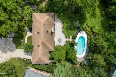 1648ChestnutCt_MLS-47