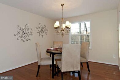 5654 Sheerock Ct, Columbia, MD 21045 - photo 7