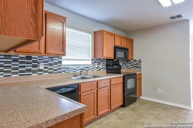 9742 Connemara Bend, San Antonio, TX 78254 - photo 6
