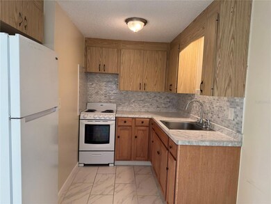 7500 Beckers Ln unit 5A, Englewood, FL 34224 - photo 5