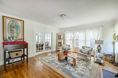 1533 Harold St, Houston, TX 77006 - photo 3