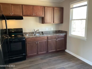 503 Elm St, Jacksonville, NC 28540 - photo 6