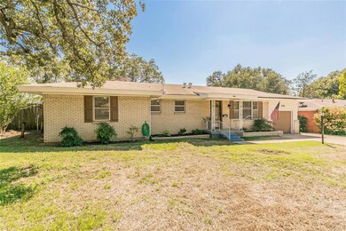 356 Hurst Dr, Bedford, TX 76022 - photo 3