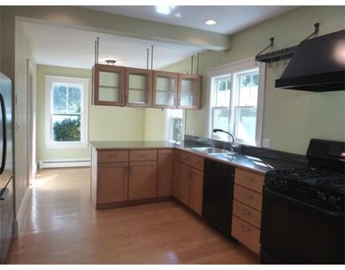 81 Benton Rd, Somerville, MA 02143 - photo 6