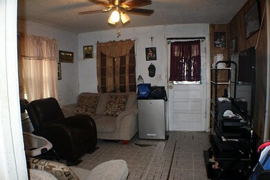 909 S 5th St, Richmond, TX 77469 - photo 2