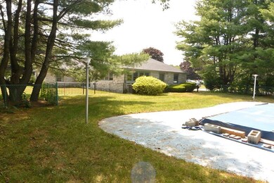 9 Sterling St, Lancaster, MA 01523 - photo 6