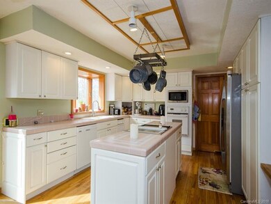 771 Banks Creek Rd, Burnsville, NC 28714 - photo 7