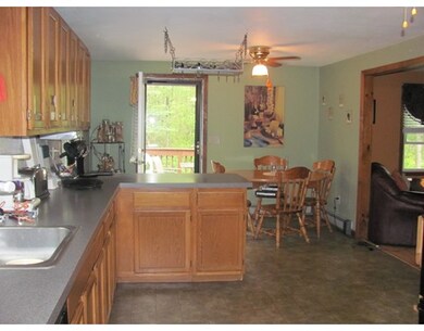 88 Johnson Rd, Uxbridge, MA 01569 - photo 4