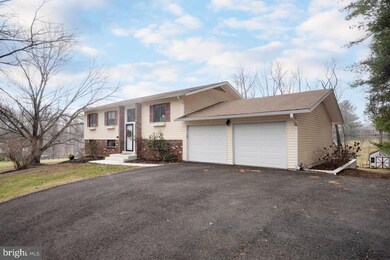 7277 Stuart Cir, Warrenton, VA 20187 - photo 4