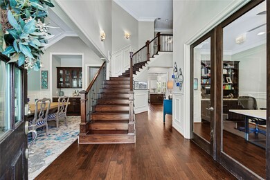 1247 Chamboard Ln, Houston, TX 77018 - photo 3