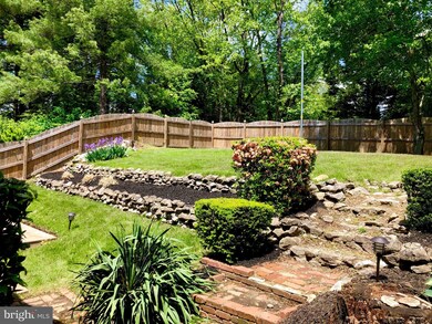 2084 Pear Hill Ct, Crofton, MD 21114 - photo 6