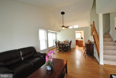 13199 Ladybank Ln, Herndon, VA 20171 - photo 4