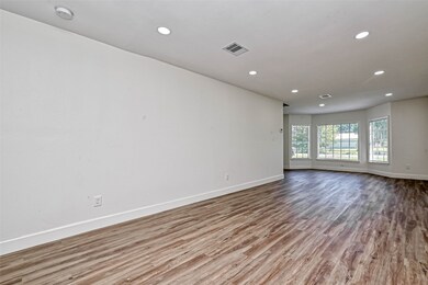 5609 Denmark St unit A, Houston, TX 77028 - photo 6