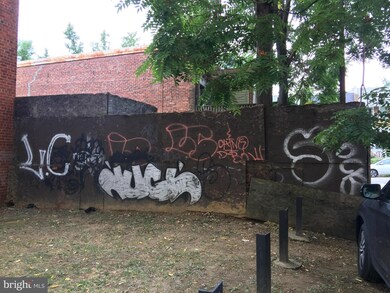 831 Rock Creek Church Rd NW, Washington, DC 20010 - photo 2